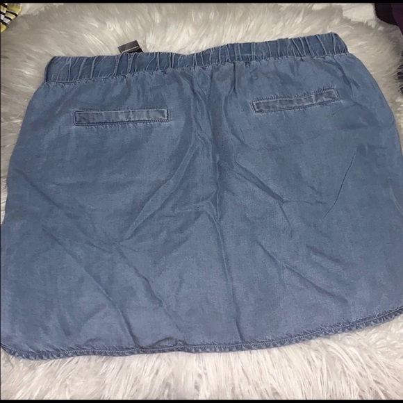 Express mini stretch Skirt - Picture 2 of 2